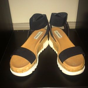 Steve Madden Platform Sandals